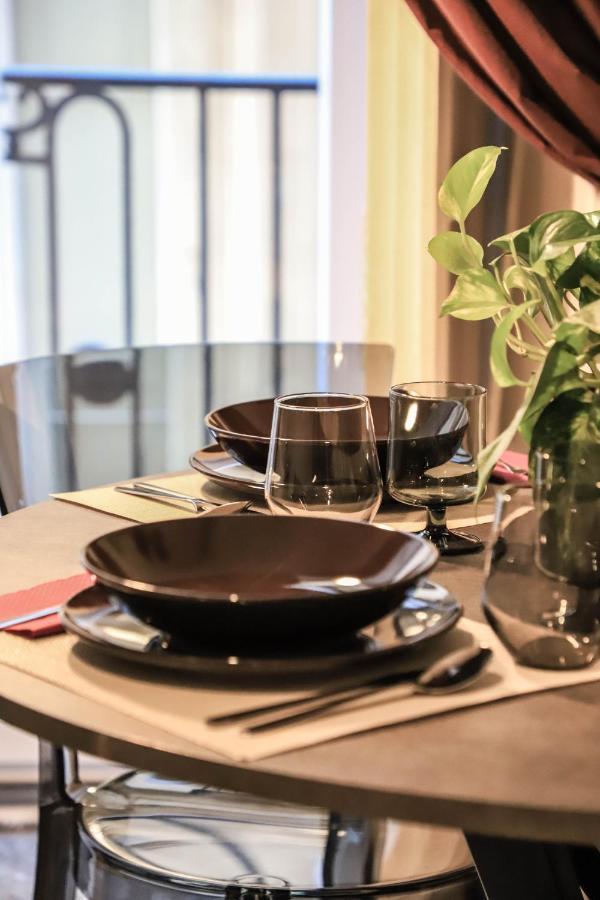 Apartmán Le Scalette A Santa Chiara Neapol Exteriér fotografie