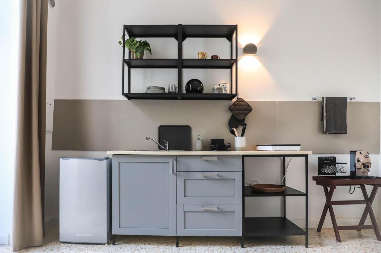 Apartmán Le Scalette A Santa Chiara Neapol Exteriér fotografie