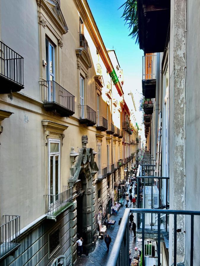Apartmán Le Scalette A Santa Chiara Neapol Exteriér fotografie