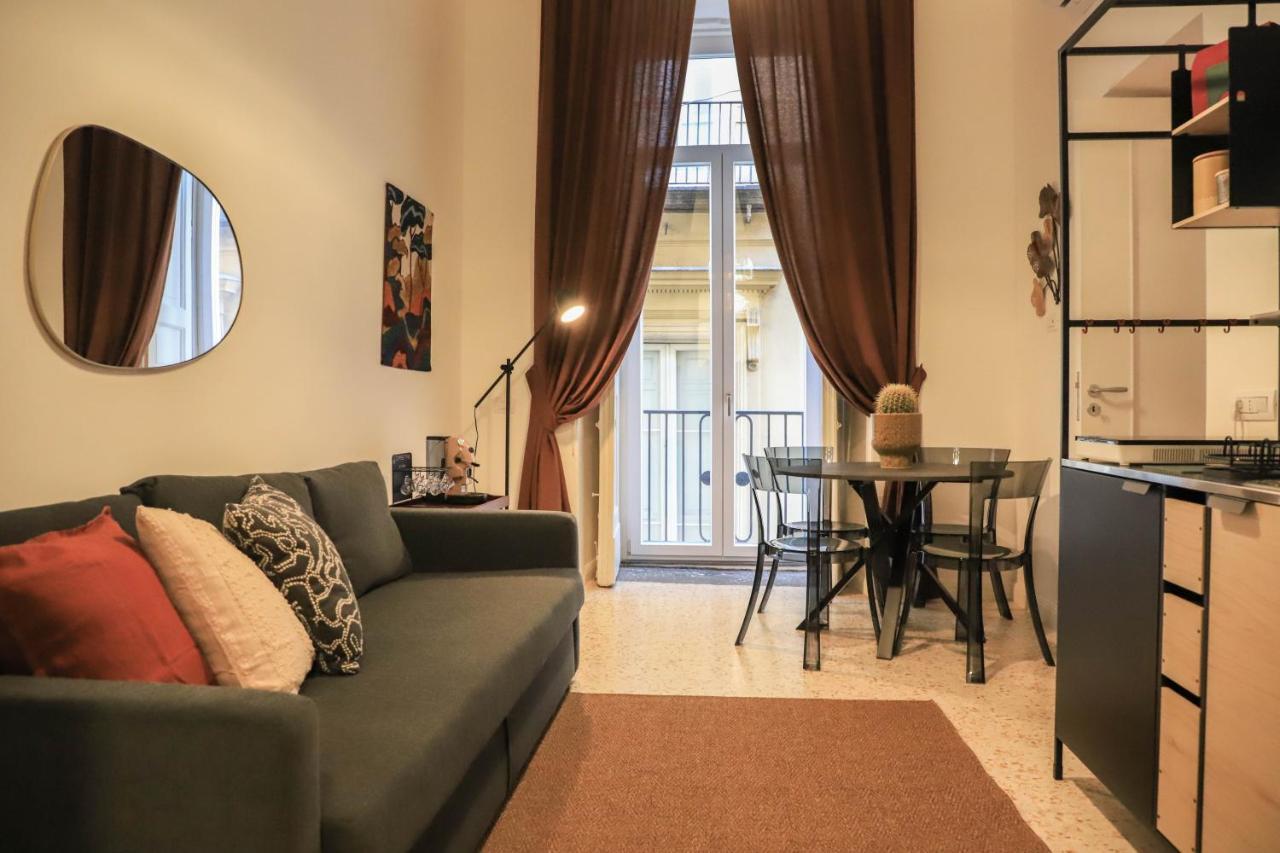Apartmán Le Scalette A Santa Chiara Neapol Exteriér fotografie