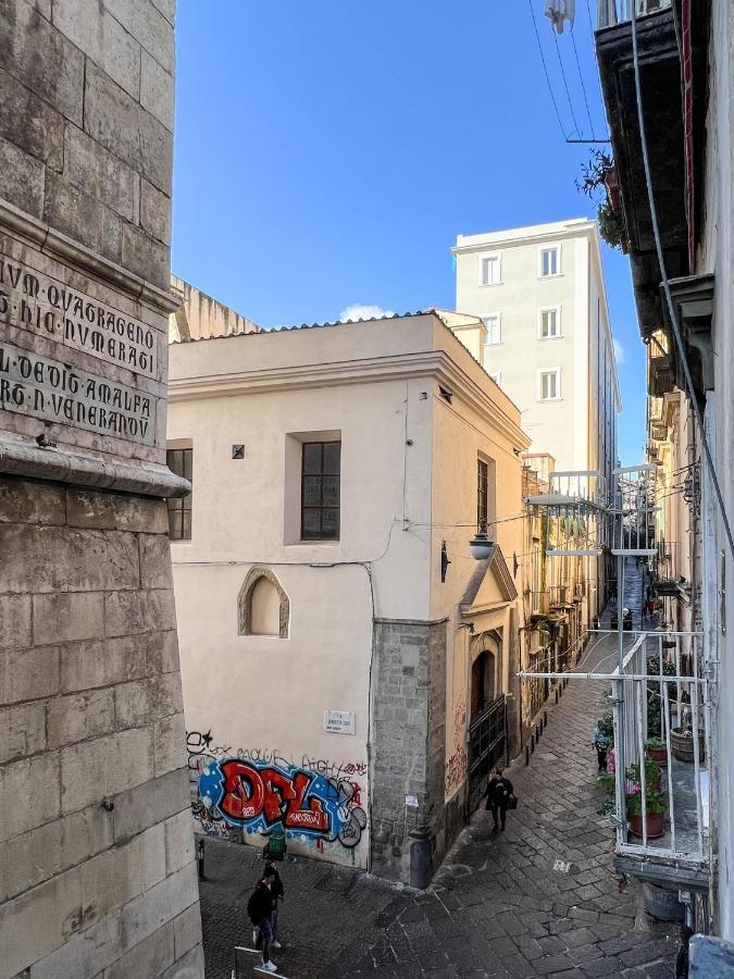 Apartmán Le Scalette A Santa Chiara Neapol Exteriér fotografie