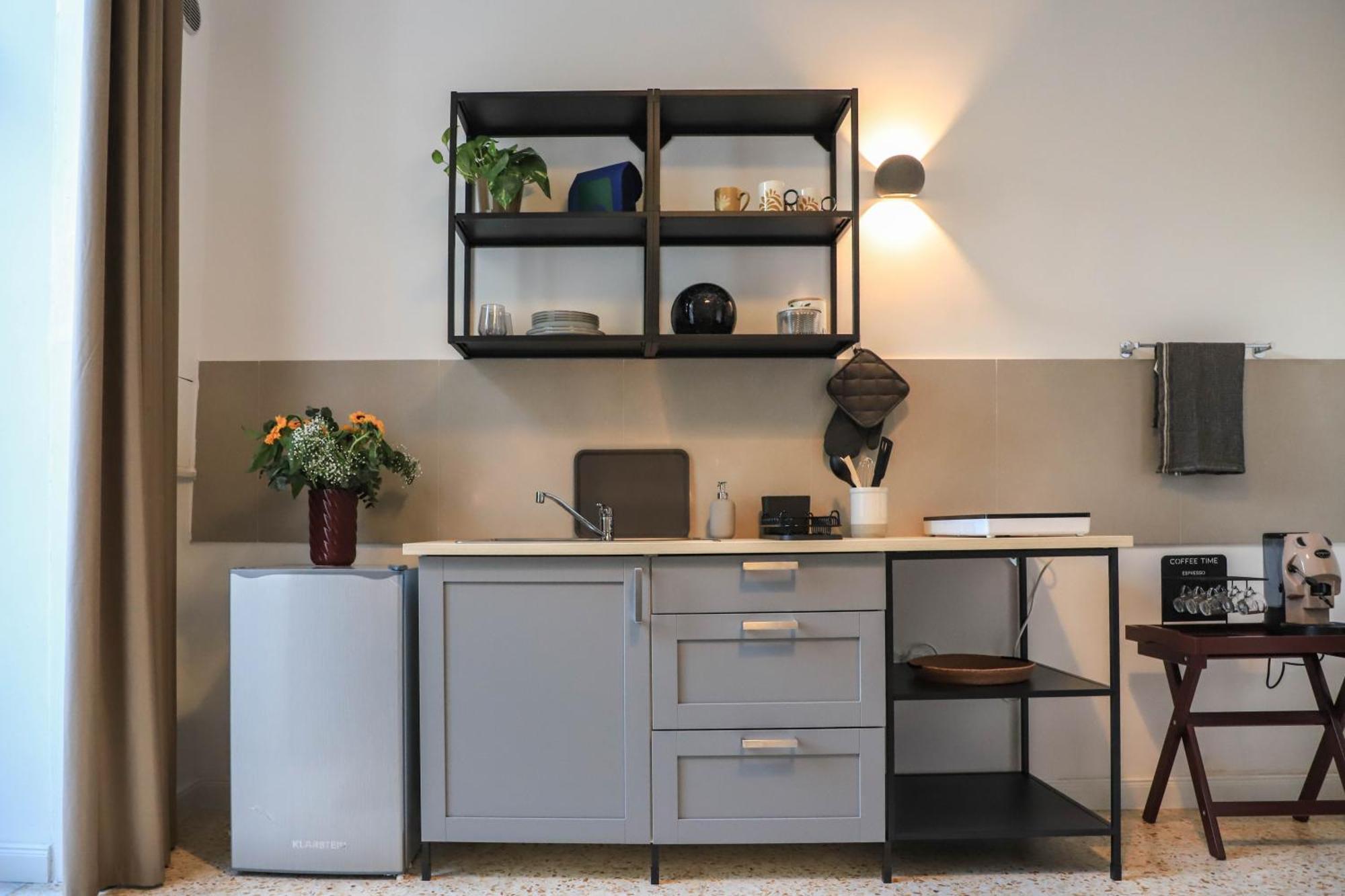 Apartmán Le Scalette A Santa Chiara Neapol Exteriér fotografie