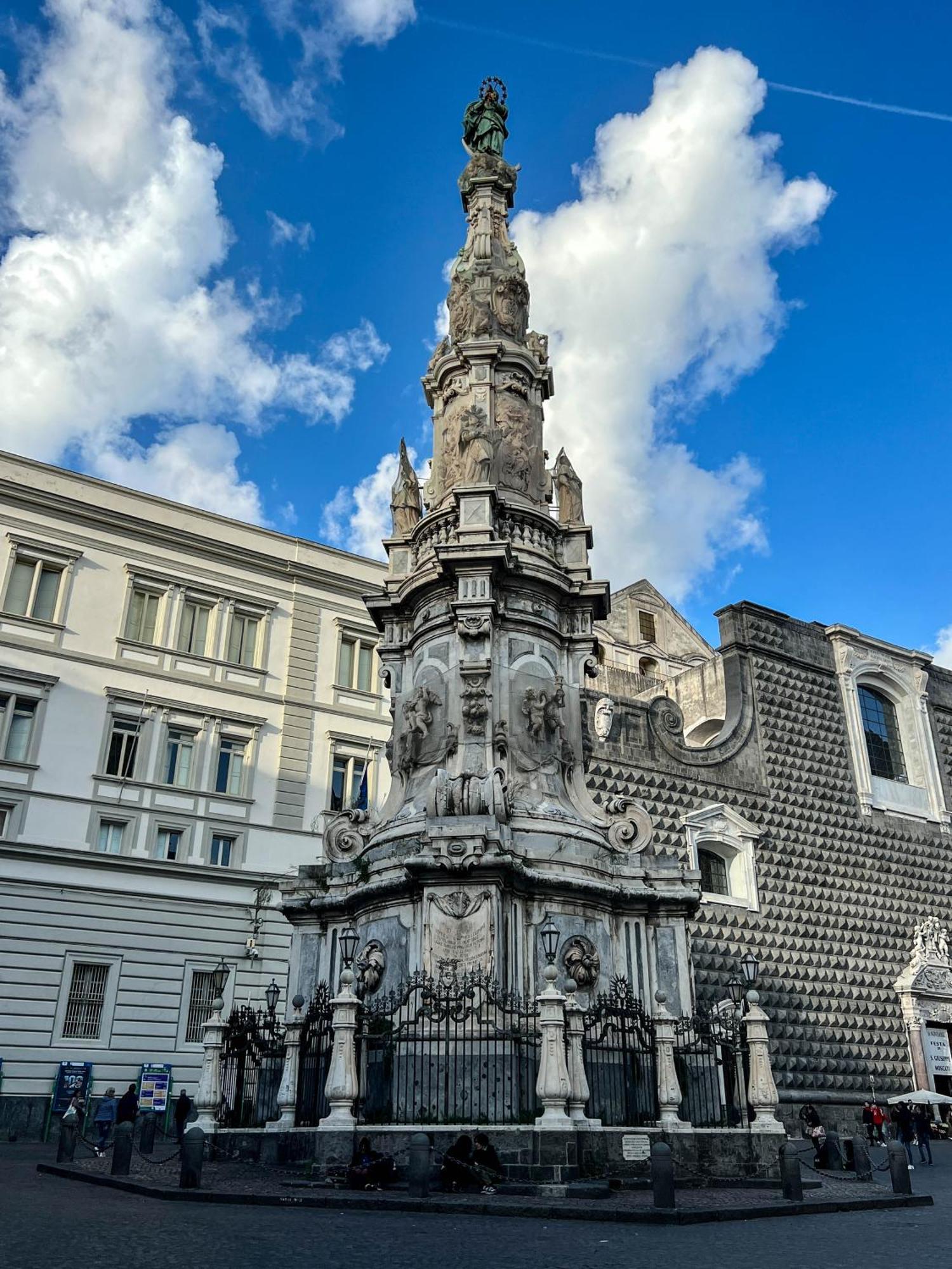 Apartmán Le Scalette A Santa Chiara Neapol Exteriér fotografie